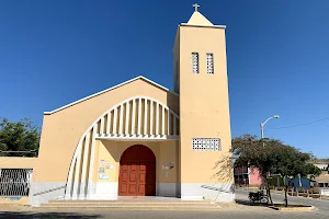 Iglesia Rosa de Santa María image