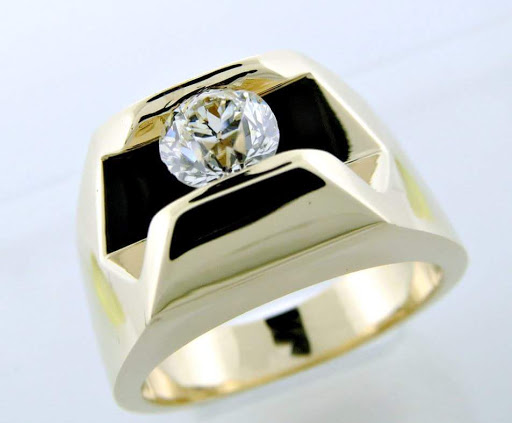 Jewelry Store «A & M Jewelers Antique & Modern Jewelry», reviews and photos, 708 N Rolling Rd, Catonsville, MD 21228, USA