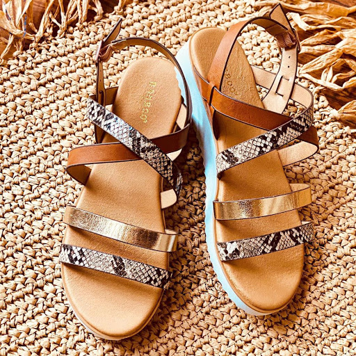 Shoe Store «SHOE TIME & SHOE TREND», reviews and photos, 3021 Freedom Dr, Charlotte, NC 28208, USA