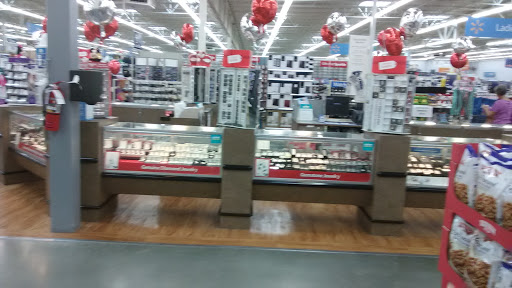 Department Store «Walmart Supercenter», reviews and photos, 59690 Belleview Dr, Plaquemine, LA 70764, USA