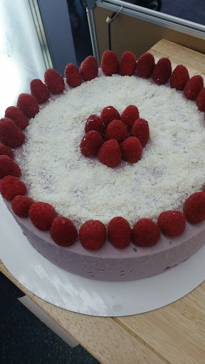 Ice Cream Shop «C&C Frozen Treats», reviews and photos, 409 E Main St, Front Royal, VA 22630, USA