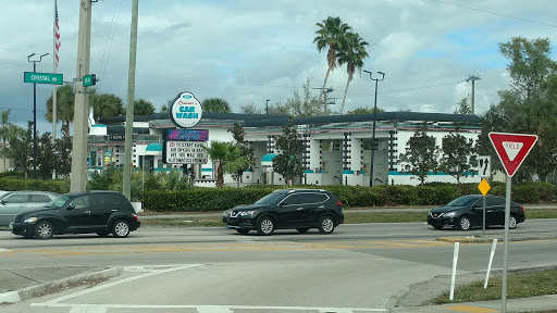 Surfside Car Wash en Fort Myers