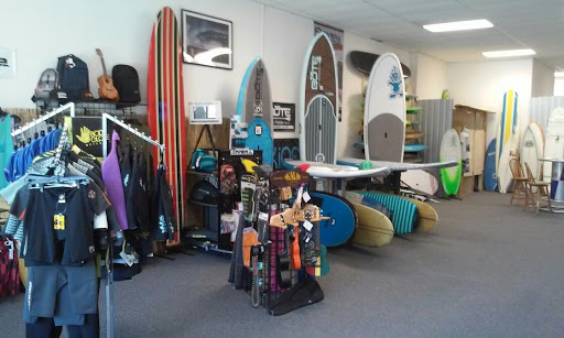 Surf Shop «Island Surf & Paddle», reviews and photos, 520 US-17 BUS, Surfside Beach, SC 29575, USA