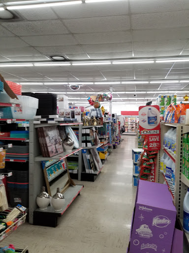 Dollar Store «FAMILY DOLLAR», reviews and photos, 8034 22nd Ave, Kenosha, WI 53143, USA