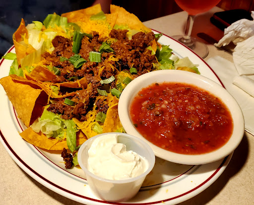 Bar & Grill «Hoosier Bar & Grill», reviews and photos, 4645 W Richland Plaza Dr, Bloomington, IN 47404, USA