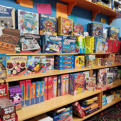 Toy Store «G. Willikers Toys», reviews and photos, 461 Broadway, Saratoga Springs, NY 12866, USA