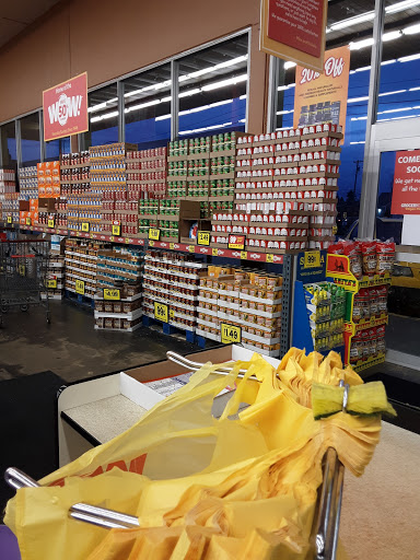 Grocery Store «Grocery Outlet Bargain Market», reviews and photos, 920 Ocean Beach Hwy, Longview, WA 98632, USA