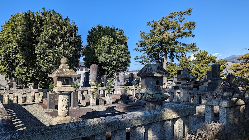 白隠禅師の墓所