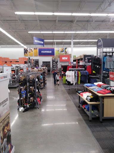 Sporting Goods Store «Academy Sports + Outdoors», reviews and photos, 9997 Crossing Way #800, Denham Springs, LA 70726, USA