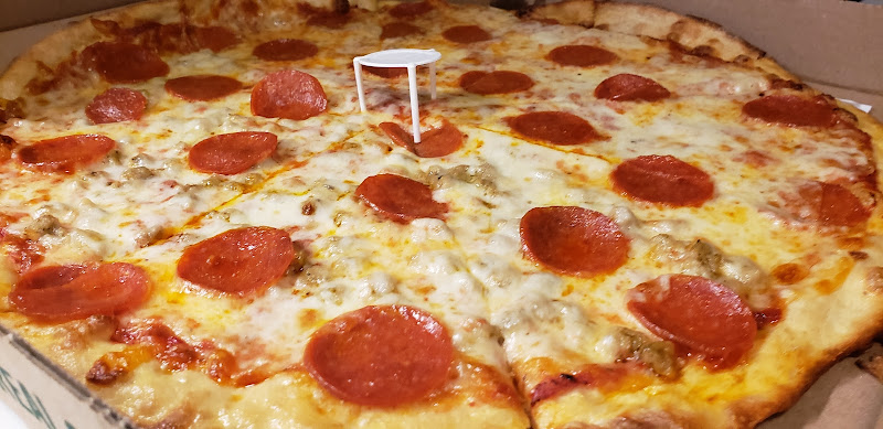 #1 best pizza place in Mississippi - Milano's N.Y. Pizza
