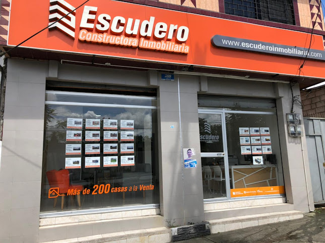 Opiniones de ESCUDERO CONSTRUCTORA INMOBILIARA en Santo Domingo de los Colorados - Agencia inmobiliaria