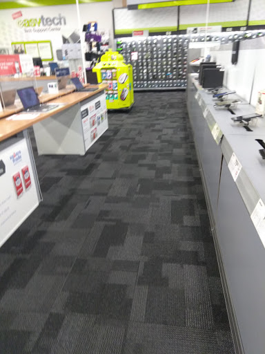 Office Supply Store «Staples», reviews and photos, 2330 Foothill Blvd, La Verne, CA 91750, USA