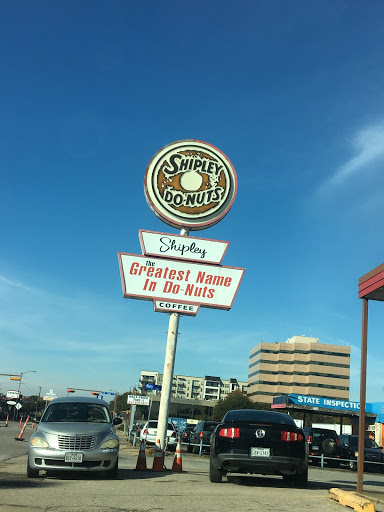 Donut Shop «Shipley Do-Nuts», reviews and photos, 501 E Abram St, Arlington, TX 76010, USA