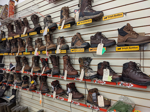 Sporting Goods Store «Hunters Gallery», reviews and photos, 237 Mt Cobb Hwy, Hamlin, PA 18427, USA