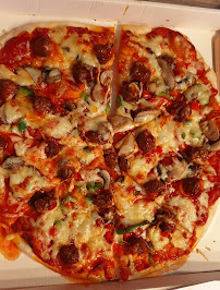 Plats et boissons du Pizzeria Distributeur PIZZA Pizza Bella à Troyes - n°8