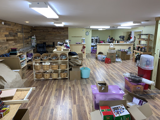 Lotsapaws Barkery and Boutique