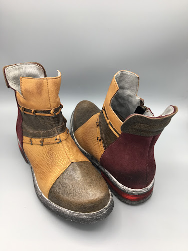 Magasin de chaussures scarpi-shop.com Saint-Maximin-la-Sainte-Baume