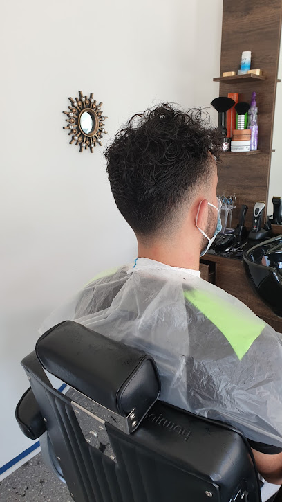 Barber shop coiffeur homme petra concept