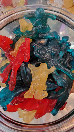 Coffee Shop «Downtown Video & You Maka Me HOT Coffee Roasting Company», reviews and photos, 101 NE 1st Ave, Mineral Wells, TX 76067, USA