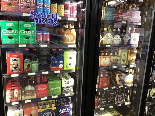 Liquor Store «The Barn Bottle Shop», reviews and photos, 25 Village Pkwy, Pendergrass, GA 30567, USA