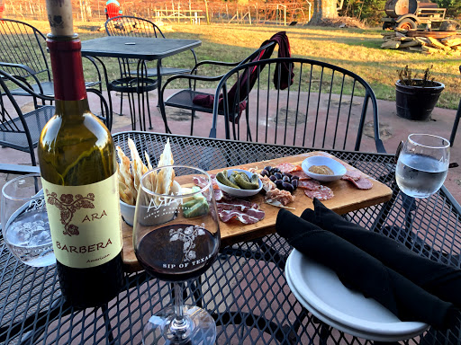 Winery «Tara Vineyard and Winery», reviews and photos, 8603 Co Rd 3914, Athens, TX 75752, USA