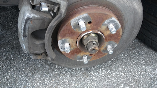 Tire Shop «Discount Tire Store - Woodstock, GA», reviews and photos, 160 Woodstock Square Ave, Woodstock, GA 30189, USA