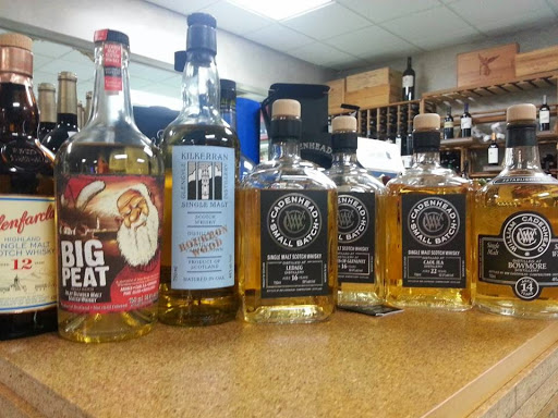 Wine Store «Norfolk Wine & Spirits», reviews and photos, 206 Dedham St, Norfolk, MA 02056, USA