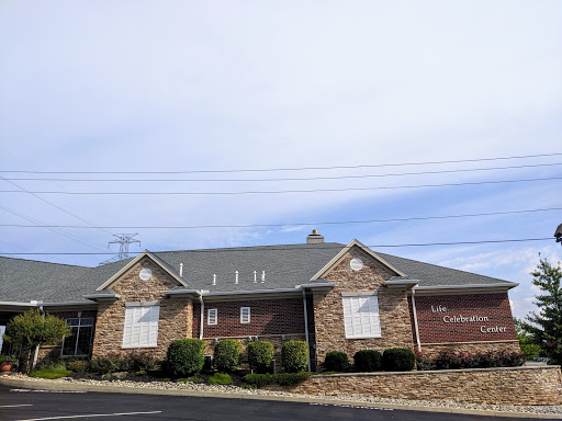 Funeral Home «Anderson Funeral Homes», reviews and photos, 1357 E 2nd St, Franklin, OH 45005, USA