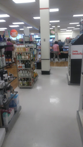 Department Store «T.J. Maxx», reviews and photos, 100 Granite St, Quincy, MA 02169, USA