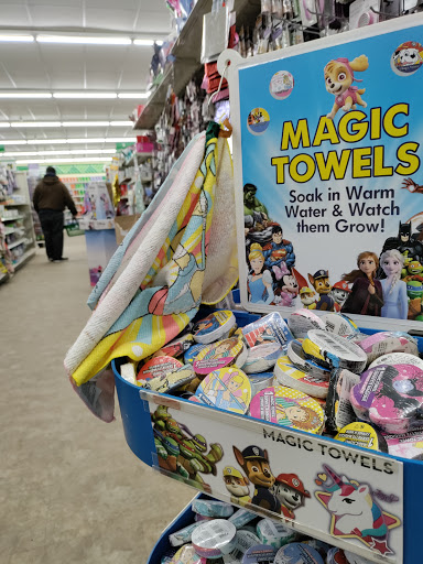 Dollar Store «Dollar Tree», reviews and photos, 419 W Main St, Batavia, NY 14020, USA