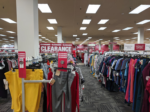 Clothing Store «Burlington Coat Factory», reviews and photos, 833 Lancaster Dr NE, Salem, OR 97301, USA