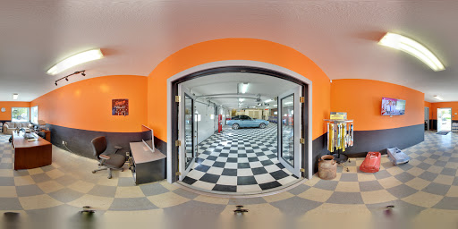 Auto Body Shop «Roush Collision and Retoration LLC», reviews and photos, 303 E Madison St, Winterset, IA 50273, USA