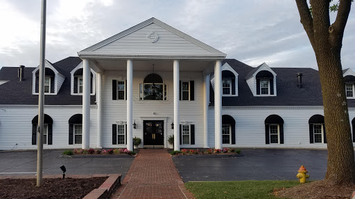 Country Club «Whitmoor Country Club», reviews and photos, 1100 Whitmoor Dr, Weldon Spring, MO 63304, USA