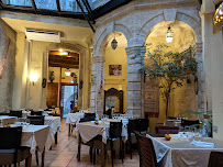 Atmosphère du Restaurant marocain Le Riad à Avignon - n°1