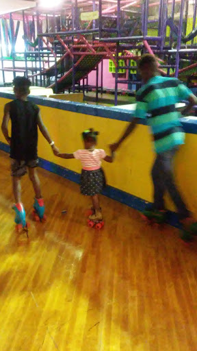 Amusement Center «Star City Skate & Play», reviews and photos, 1131 N Wesleyan Blvd, Rocky Mount, NC 27804, USA