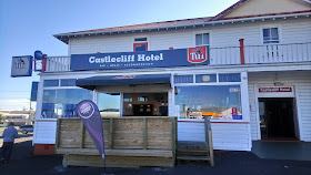 Castlecliff Hotel