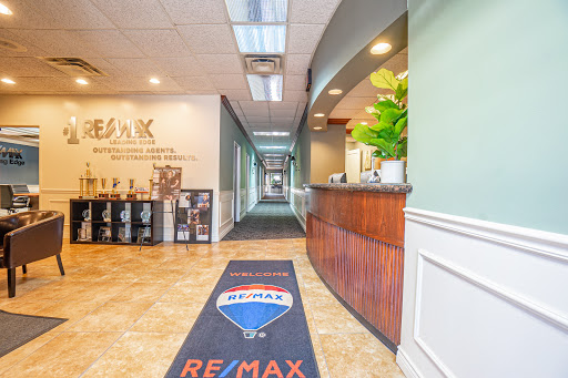 Real Estate Agency «Re/Max Leading Edge», reviews and photos, 25050 Ford Rd, Dearborn Heights, MI 48127, USA