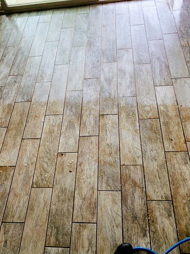 Carpet Cleaning Service «EURO GREEN CLEANING SERVICE Carpet And Tile Cleaning», reviews and photos, 2150 W Meadow Dr, Phoenix, AZ 85023, USA