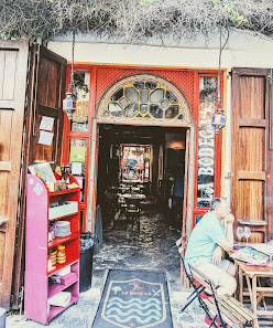 La Bodega Ibiza Carrer Bisbe Torres Mayans, 2, 07800 Ibiza, Balearic Islands, España