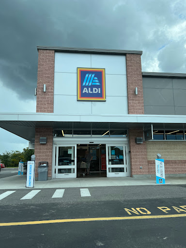 Supermarket «ALDI», reviews and photos, 17395 U.S. 441, Eustis, FL 32726, USA
