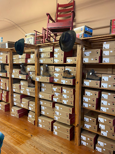 Department Store «Hooks Big D Corral», reviews and photos, 119 N Washington St, DeRidder, LA 70634, USA