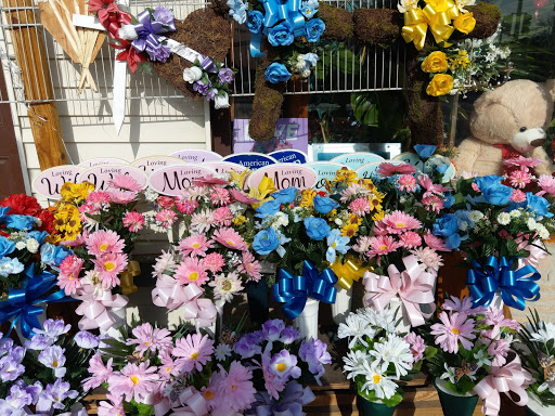 Florist «Collingdale Flowers», reviews and photos, 1001 MacDade Blvd, Collingdale, PA 19023, USA