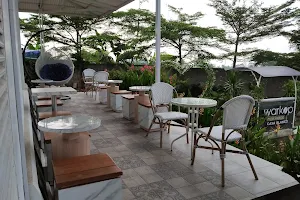 CASA BLANCO Café & Resto - Bogor image