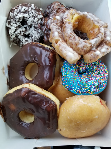 Donut Shop «Howdy Donuts», reviews and photos, 3267 Bee Cave Rd, Austin, TX 78746, USA