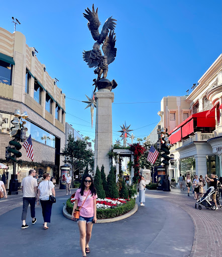 Shopping Mall «The Grove», reviews and photos, 189 The Grove Dr, Los Angeles, CA 90036, USA