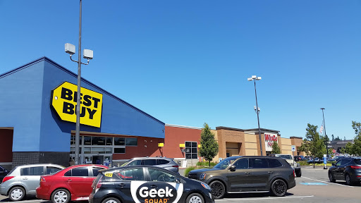 Electronics Store «Best Buy», reviews and photos, 3055 SW Cedar Hills Blvd, Beaverton, OR 97005, USA