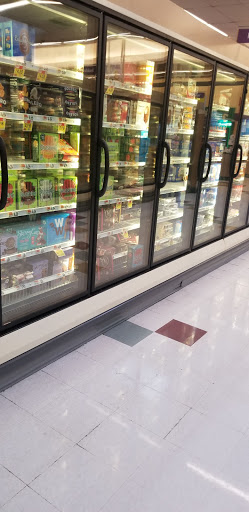 Supermarket «Super Stop & Shop», reviews and photos, 932 N Montello St, Brockton, MA 02301, USA