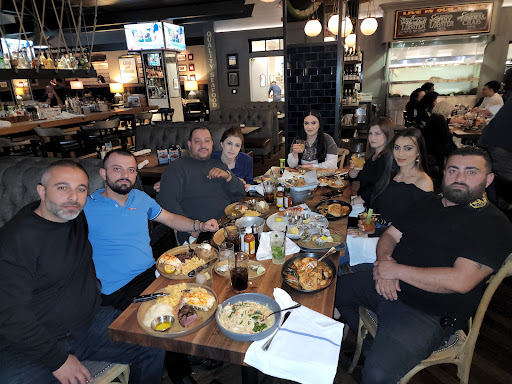 Shopping Mall «The Commons at Calabasas», reviews and photos, 4799 Commons Way, Calabasas, CA 91302, USA