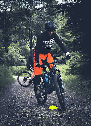 thomastoedtli.ch I Bike Kurse I Bike Touren I Bike Camps Öffnungszeiten