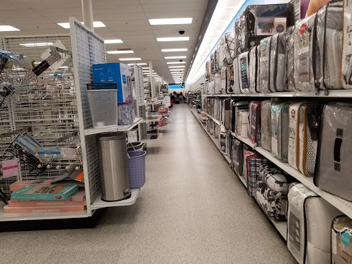 Clothing Store «Ross Dress for Less», reviews and photos, 1388 E Main St, Woodland, CA 95776, USA